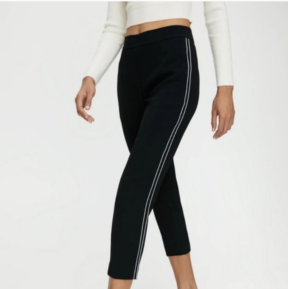 ⚡4/$20⚡Zara Black Pants with White Stripes